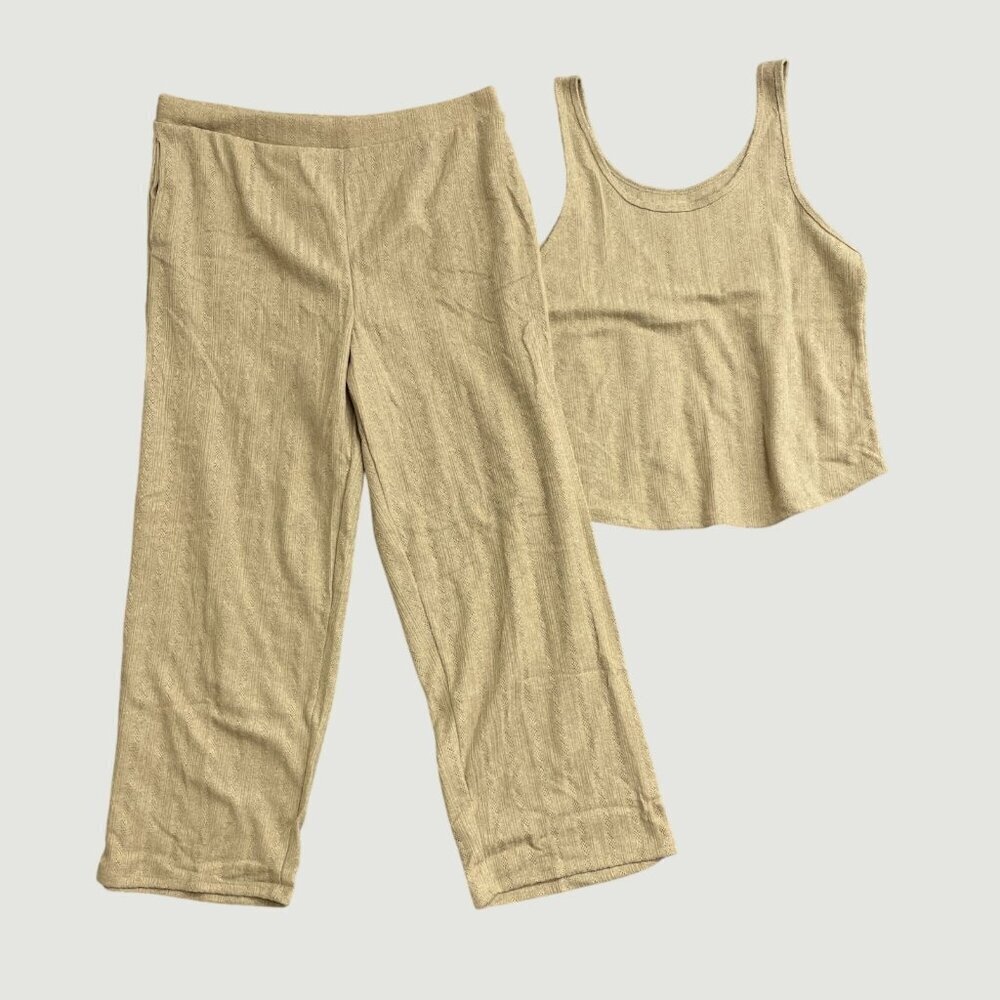 Live 2 Lounge Women's Beige Knit Lounge Set Includes Tank & Pants M0450